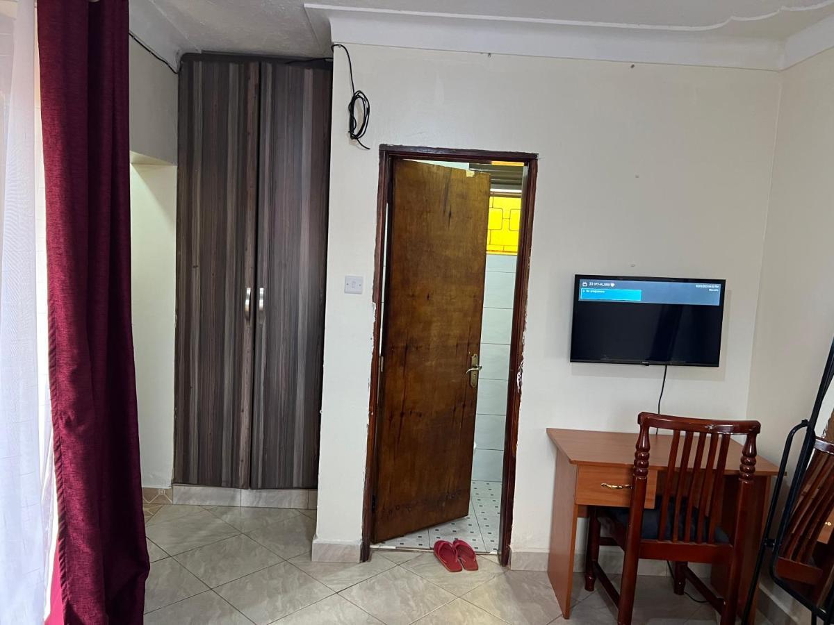 Lark Suites -Bukoto Καμπάλα Εξωτερικό φωτογραφία
